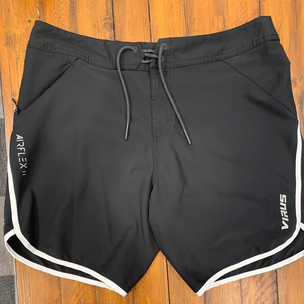 Virus Air Flex II Men’s board shorts, 36